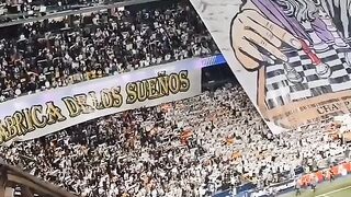 TERLALU KREATIF???? 5 Tifo Terunik Yang Disajikan Suporter Bola????