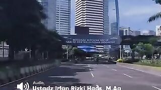 Jangan pernah meremehkan beban siapapun karena sabarmu dengan sabar mereka itu nggak sama