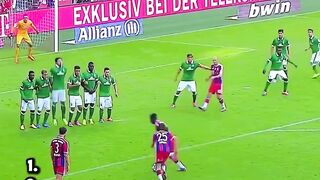 Top 5 Free Kick TERPINTAR & PALING 200IQ sepanjang sejarah sepak bola!