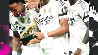Mbappe dkk angkat Piala