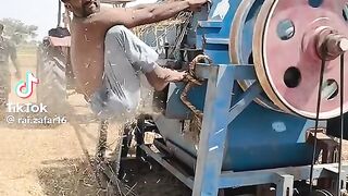 Pakistan funny video chat ????????????????????