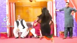 Hot ???????? mujra masti video viral plz Pakistan stage