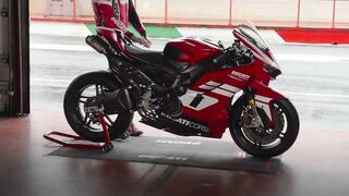 Ducati Superleggera  v4