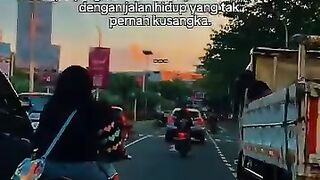 Belajar menerima yang Tuhan berikan. #storywa #storytime #viral #fyp