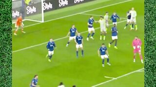 Mimpi Bola 73
