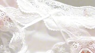 You Won’t Believe How Soft This Satin Lace Underwear Feels