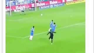 Bukan sekadar kuat… tapi punya arah yang nggak bisa ditebak