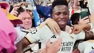 Selebrasi Bukan Sembarang Selebrasi???? 5 Selebrasi unik Yang Mengandung Makna yang Dalam????