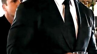 He is an FBI agent #usa #police #fbi #movieclips #actionclips