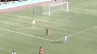 Sepak bola SMA Jepang sering dipuji karena kedisiplinannya