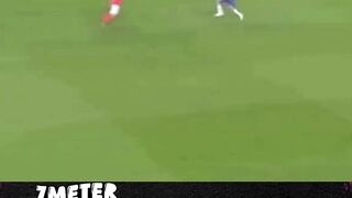 Raúl Meireles memberi kita salah satu momen