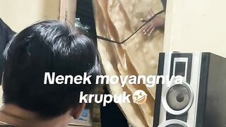 nenek moyang  kerupuk