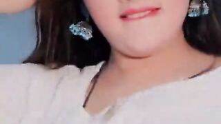 Viral video TikTok video chat plz