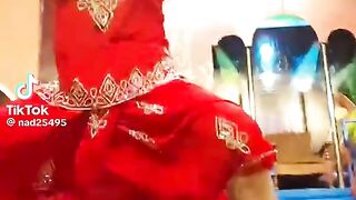 NIDA ch Hot ???????????????????? mujra masti video