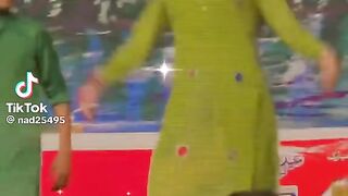 Nasira Noor Hot ???????????????? mujra masti video viral plz