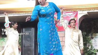 Afreen pari stag darma dance clip
