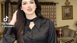 Pretty Girl 112