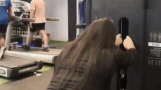 gym women's dream of bulging glutes