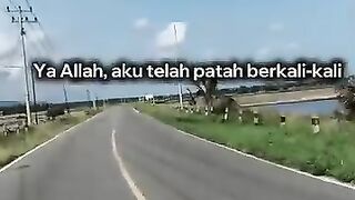 Cukupkan hati ini dengan cinta-Mu ya Allah agar tak ada ruang kecewa didalamnya yang membuatku ragu atas kasih sayang-Mu