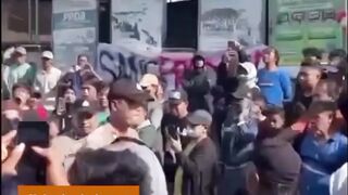 Seorang kiai pengasuh pondok pesantren mencxbxli santriwati.  Hati miris membaca ini… ????