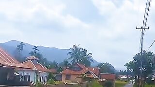 Hidup ini antara adzan dan sholat