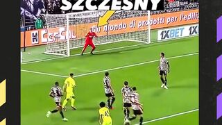 Kiper Lagi "Lag", Bek Lagi "Bingung"