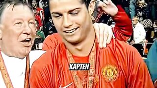 Kenapa ronaldo tak pernah sekalipun jadi kapten MU ????? 2
