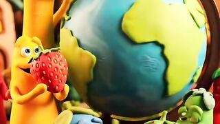 Strawberry itu sebenarnya buah?