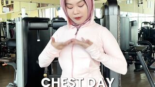 Chest day workout hijab girl