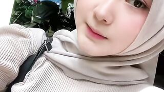 Is the simple hijab