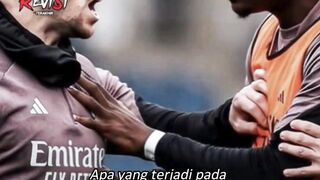 Keretakan di Kamar Ganti Real Madrid? ????