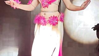 Belly dance | beautiful belly dancer