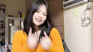 Cute girl Mariane Duran dance in TikTok #5