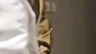 Viral Video Guru Bahasa Inggris Viral di TikTok, Hati-hati ...