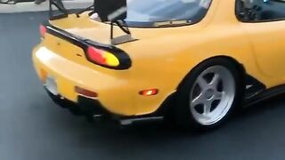 Mazda RX7 Pops and Bangs