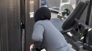 when hijab women  fall in love with their glute