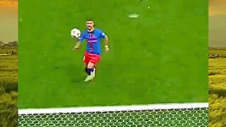 ⚽️ Goal ber-aura ????‍???????? Sekali shoot, langsung bikin stadion hening.