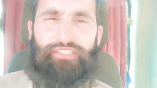 بنانا ہو تو:  "یہ ویڈیو ہر دوست تک ضرور پہنچائیں!" "سب دوست لازمی سنیں، بہت اہم پیغام!"