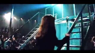Now You See Me - The Piranha Tank