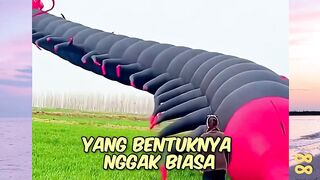 3 Layangan yang bentuknya gak biasa (Nomer 3 Asalnya dari Indonesia) versi bola88