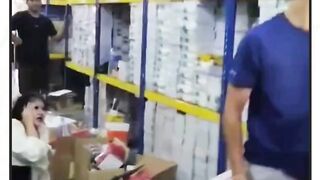Lagi viral di dunia medsos Manusia gak punya hati