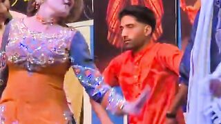 Ferzoa Ali stage darma dance performance ???? mujra masti video viral plz