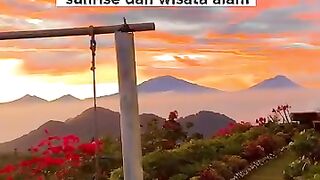 Wisata alam dekat Jogja, HTM cuma 10k sudah bisa lihat sunrise cantik dan udara segar #wisatajogja #jogja #sunrise #magelang #wisatasemarang