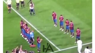 Momen Guard of honor Barcelona untuk Real Madrid 7 Mei 2008