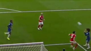 bicycle kick sempurna yang nyaris mustahil ditepis kiper ????????