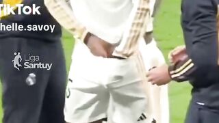 Bellingham & Mbappe Ketahuan Ngeledek Rekan Tim Sendiri.????????