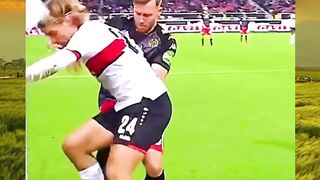 Strategi sederhana, efeknya luar biasa ????⚽️ Momen ngulur waktu paling jenius! ????