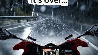 Ducati Panigale V4  Rainstorm Ride ????????️