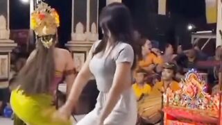 Balinese dance 12