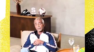 Tips cetak gol ala legenda Brasil emang beda kelas ya!